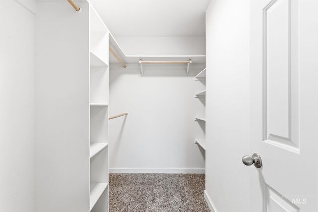 696 W Rams Hill, Kuna, ID 83634