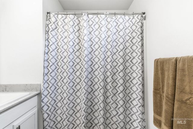 696 W Rams Hill, Kuna, ID 83634