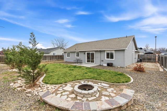 696 W Rams Hill, Kuna, ID 83634