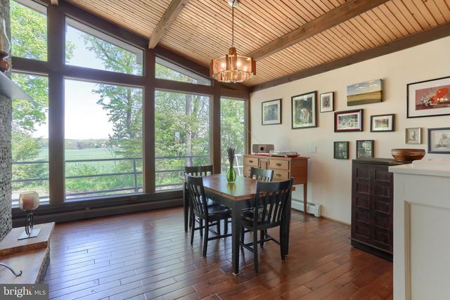 160 N RAMONA RD, Myerstown, PA 17067