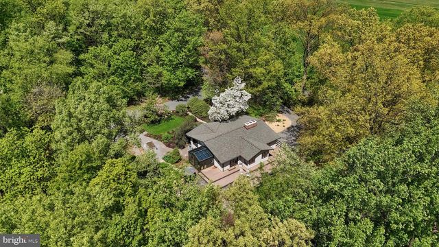 160 N RAMONA RD, Myerstown, PA 17067