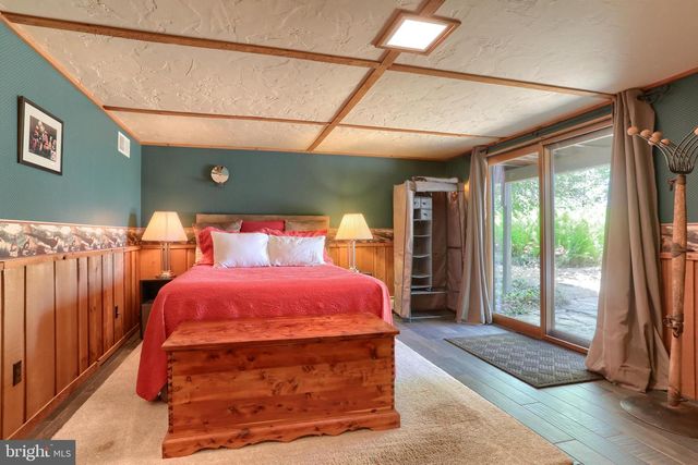 160 N RAMONA RD, Myerstown, PA 17067