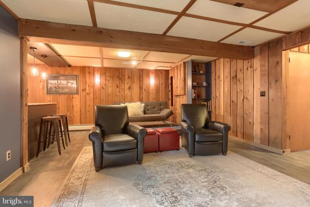 160 N RAMONA RD, Myerstown, PA 17067