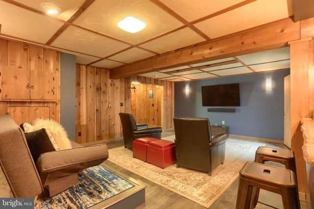 160 N RAMONA RD, Myerstown, PA 17067