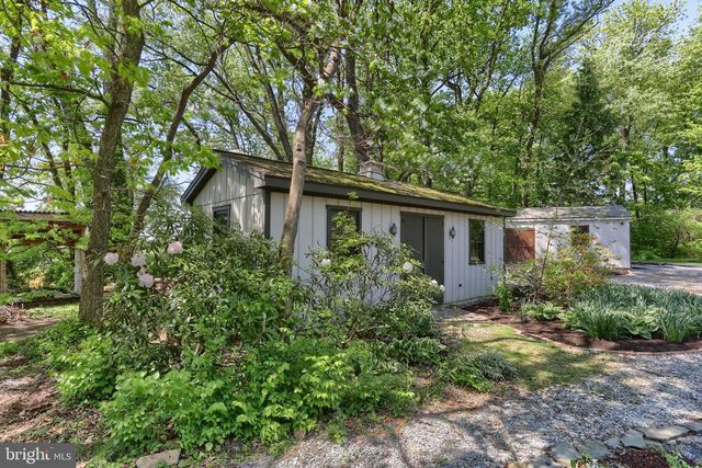 160 N RAMONA RD, Myerstown, PA 17067