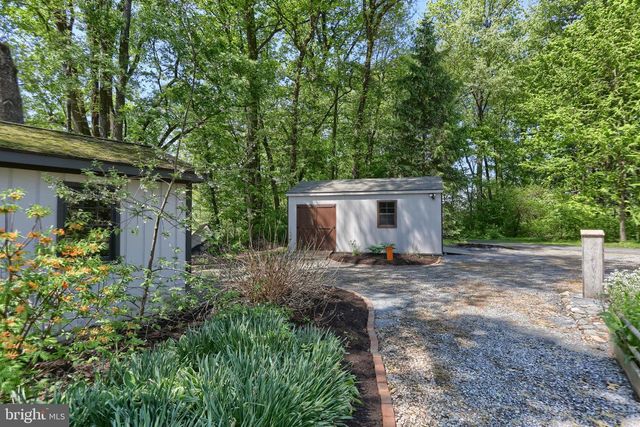 160 N RAMONA RD, Myerstown, PA 17067