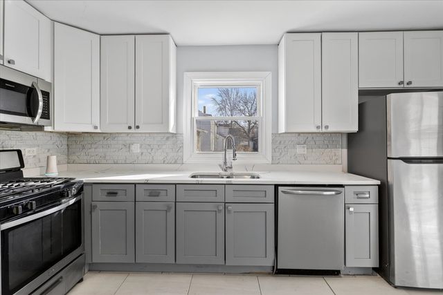 13812 Kanawha Avenue, Dolton, IL 60419