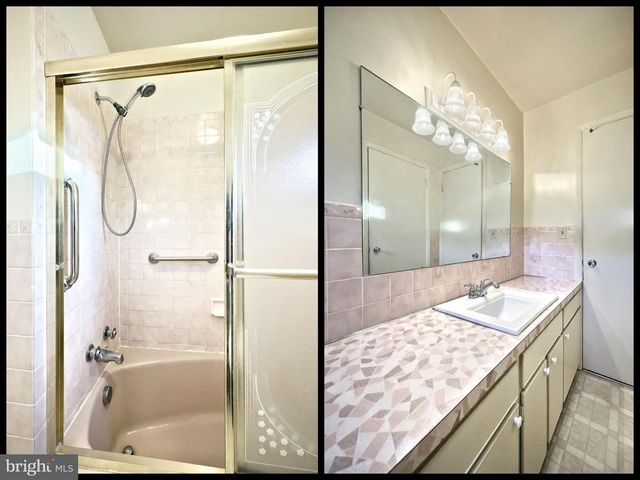 124 IVY DR, Red Lion, PA 17356