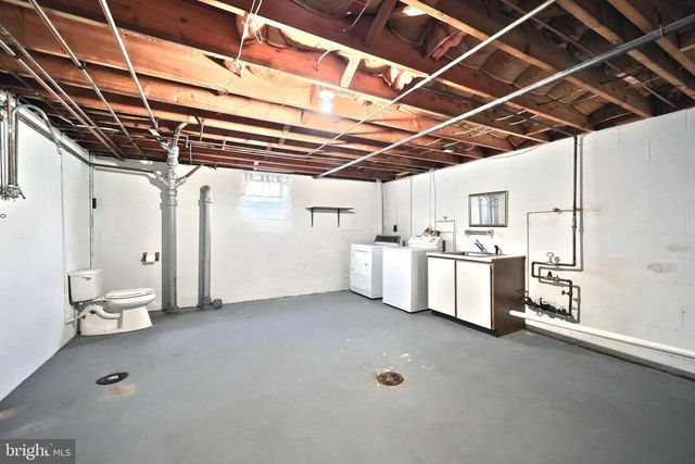 124 IVY DR, Red Lion, PA 17356