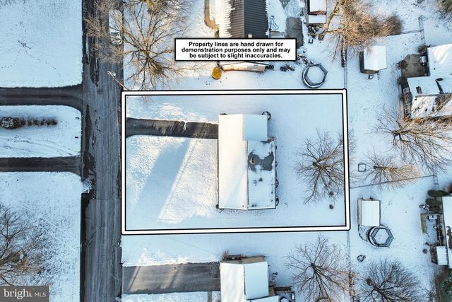 124 IVY DR, Red Lion, PA 17356