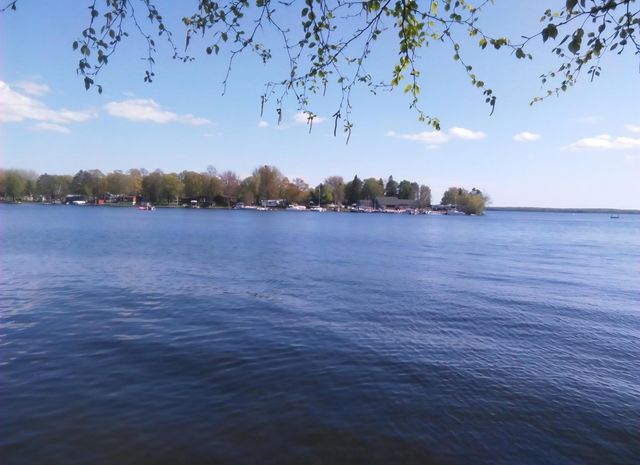3421 Vista Road, Isle, MN 56342