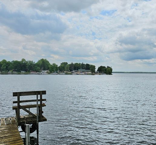 3421 Vista Road, Isle, MN 56342