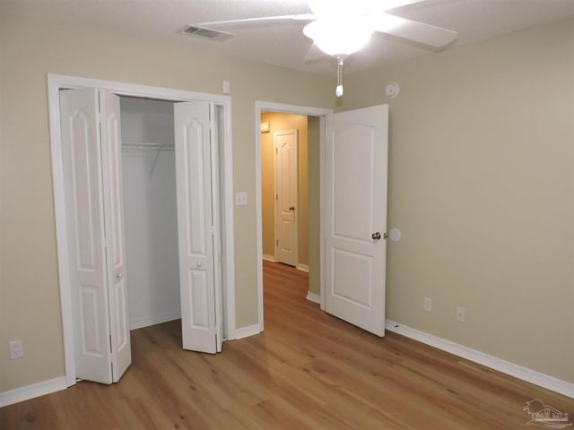 637 Downhaul Dr, Pensacola, FL 32507