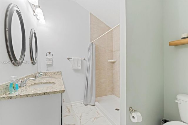 2 POINCIANA COVE RD, St Augustine, FL 32084