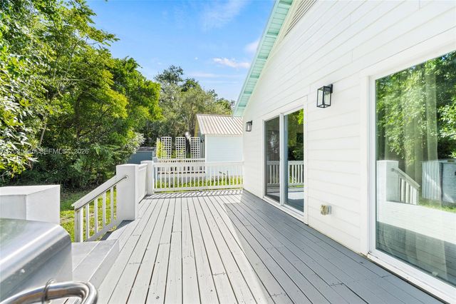 2 POINCIANA COVE RD, St Augustine, FL 32084