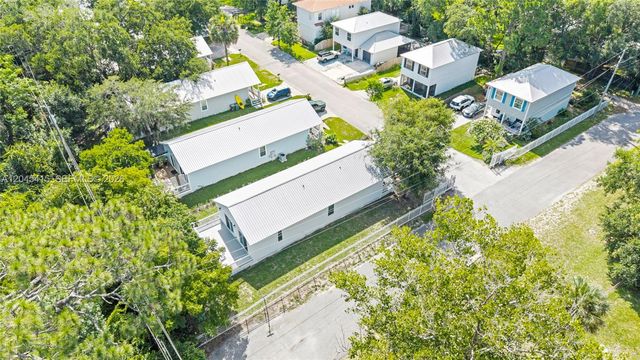 2 POINCIANA COVE RD, St Augustine, FL 32084