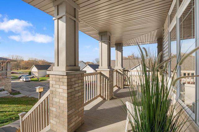 127 Carriage Way, Deforest, WI 53532