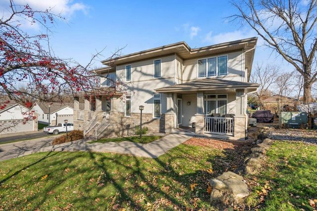 127 Carriage Way, Deforest, WI 53532