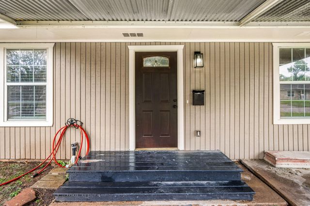 1206 Oak Meadows Street, Houston, TX 77017