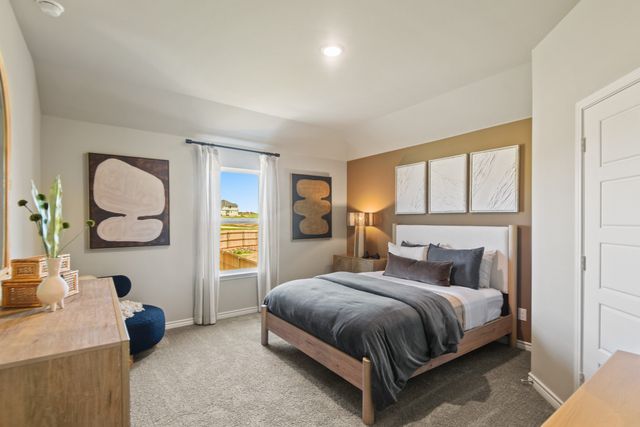 1124 Runway Road, Fort Worth, TX 76131