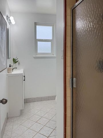 828 San Saba Court, Sunnyvale, CA 94085
