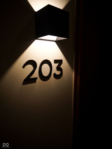 855 N East Street 203-B, Indianapolis, IN 46202