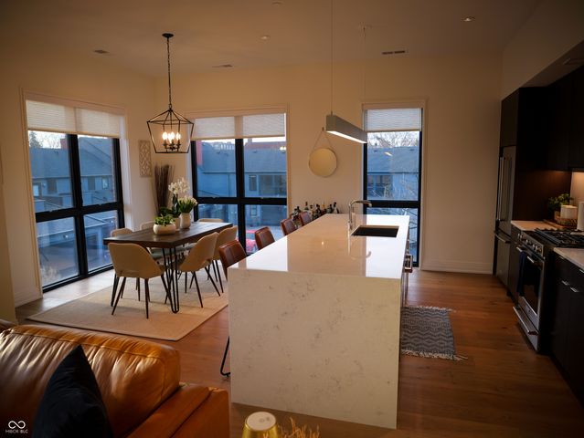 855 N East Street 203-B, Indianapolis, IN 46202