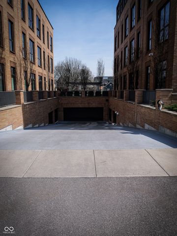 855 N East Street 203-B, Indianapolis, IN 46202