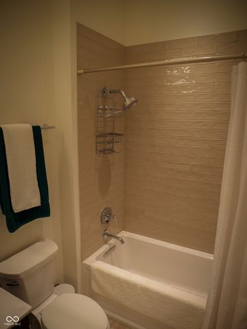 855 N East Street 203-B, Indianapolis, IN 46202