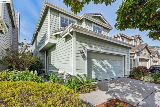 35 Britt Ct, Alameda, CA 94502