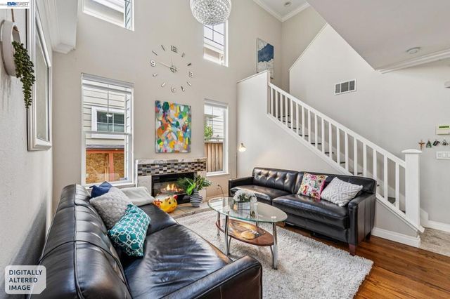 35 Britt Ct, Alameda, CA 94502