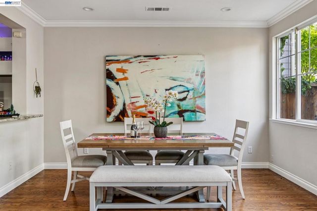 35 Britt Ct, Alameda, CA 94502