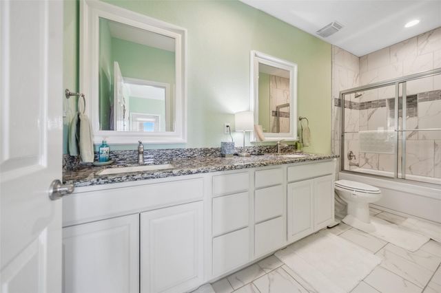 521 Beachfront Drive, Matagorda, TX 77457