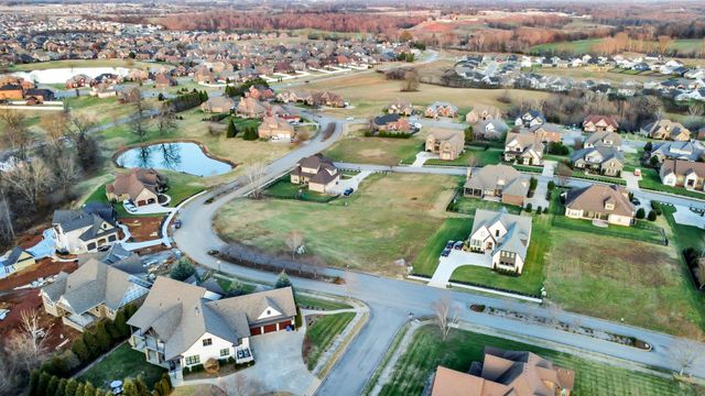 2569 Stone Manor Way, Clarksville, TN 37043