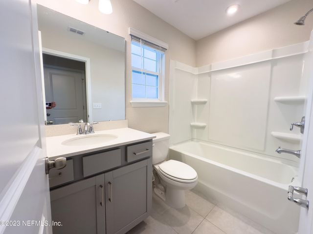 12017 CALVESTA Street, Jacksonville, FL 32256