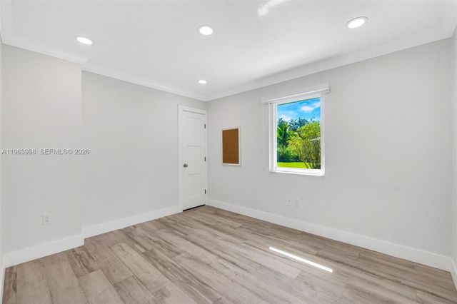 10110 SW 66th St, Miami, FL 33173