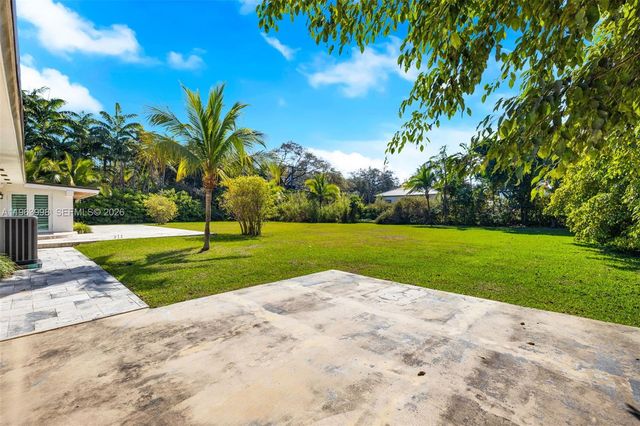 10110 SW 66th St, Miami, FL 33173