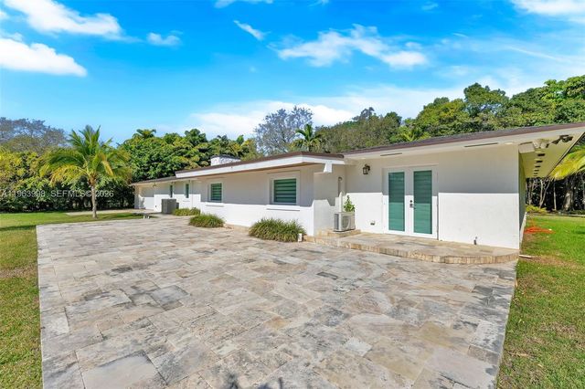 10110 SW 66th St, Miami, FL 33173