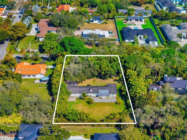 10110 SW 66th St, Miami, FL 33173