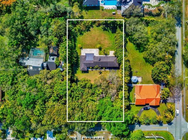 10110 SW 66th St, Miami, FL 33173