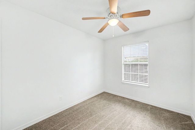 402 Apple Drive, Crestview, FL 32536