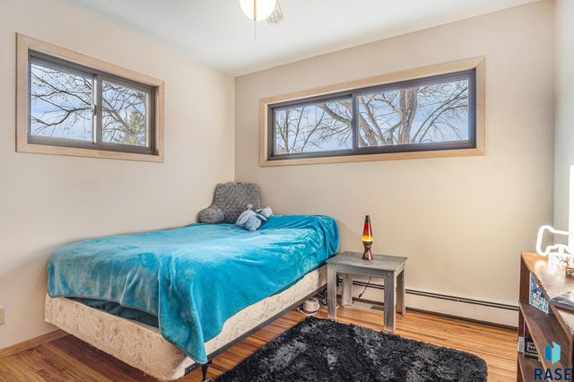 2208 E Allen Dr Drive, Sioux Falls, SD 57103