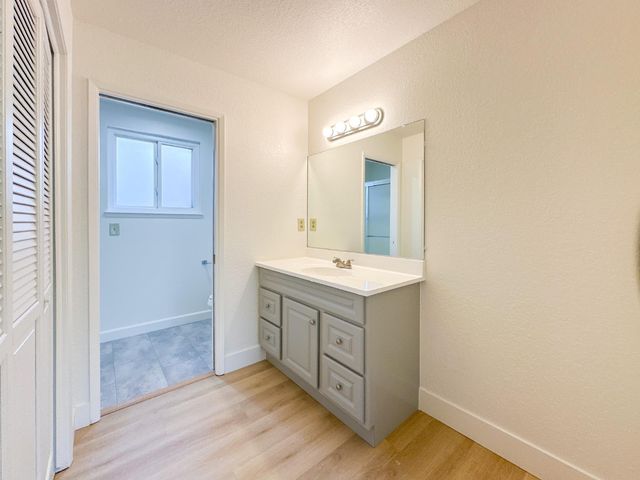 1465 W Tuolumne Road, Turlock, CA 95382