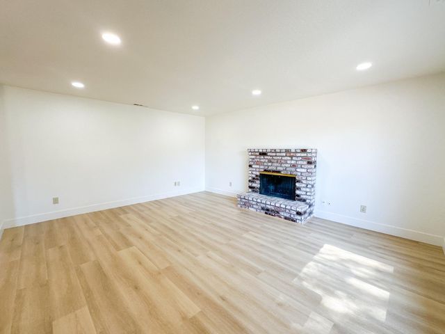 1465 W Tuolumne Road, Turlock, CA 95382