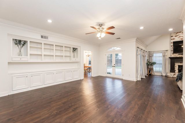 14102 N Suddley Castle Street, Houston, TX 77095