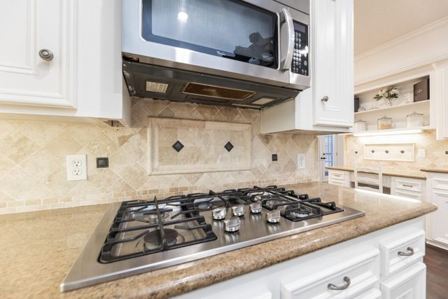 14102 N Suddley Castle Street, Houston, TX 77095