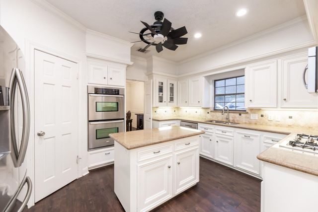 14102 N Suddley Castle Street, Houston, TX 77095
