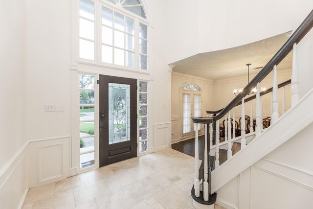 14102 N Suddley Castle Street, Houston, TX 77095