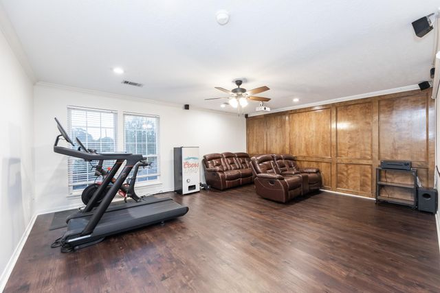 14102 N Suddley Castle Street, Houston, TX 77095