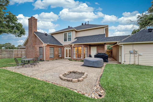 14102 N Suddley Castle Street, Houston, TX 77095